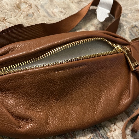 Aimee Kestenberg Brown Leather Crossbody Bag - Bum bag - NWT - Picture 8 of 12